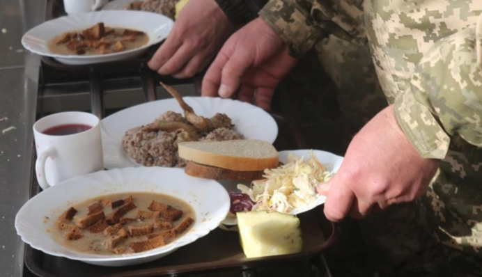 В Минобороны изменят питание для военных, находящихся на лечении или реабилитации