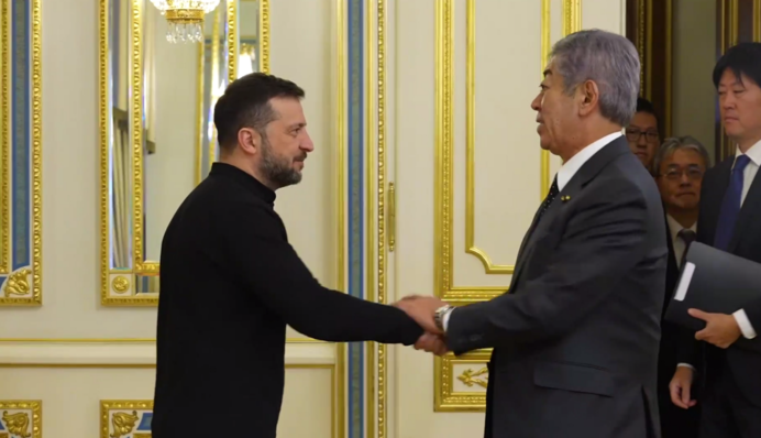 Двусторонний диалог по вопросам безопасности и $3 млрд: как прошел визит министра иностранных дел Японии в Киев