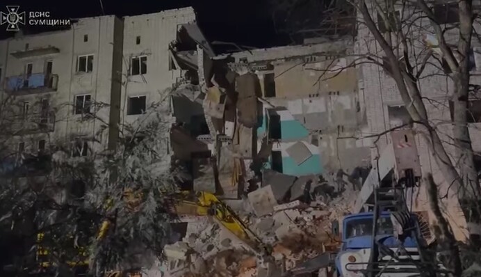 Зеленський відреагував на російський удар по Глухову