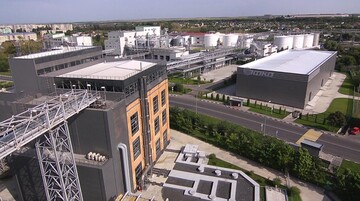 У Бєлгородській області зняли на відео вибух на заводі через атаку дрона