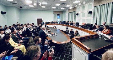 Україна відкинула пропозицію "земля в обмін на мир"