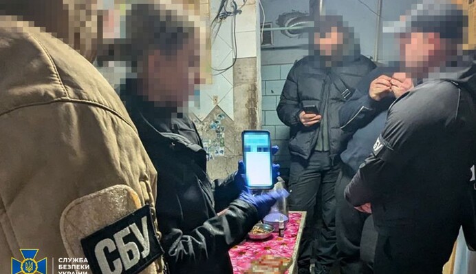 ​Працівнику Миколаївського облтеплоенерго, який коригував ворожі удари по місту, загрожує до 12 років тюрми