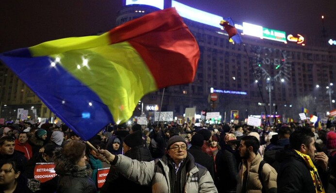 В Румынии протесты на фоне выборов президента: молодежь против пророссийского кандидата