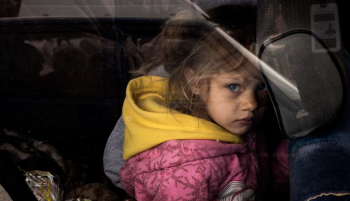 В Украину вернулись двое детей из оккупации: что о них известно