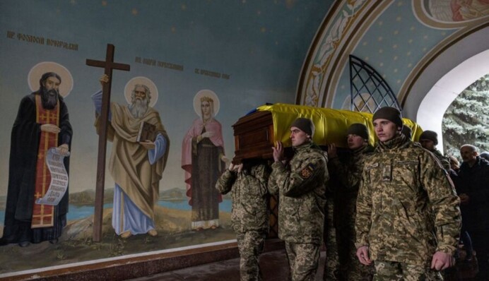 The Economist оцінив військові втрати України