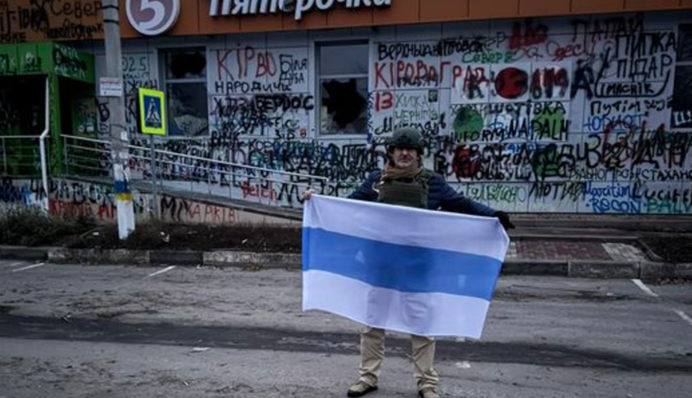 «Жду российские органы, подъезжайте!» Разыскиваемый Путиным экс-депутат госдумы РФ прибыл в подконтрольную ВСУ Суджу