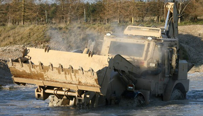 ​Висока продуктивність на бездоріжжі: Сили борони отримають екскаватори JCB HMEE