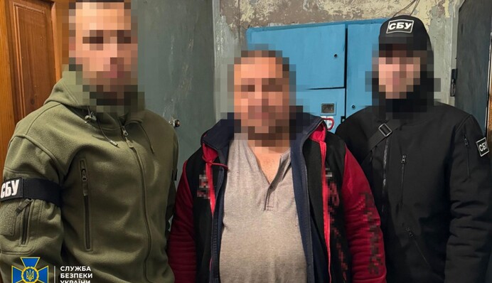 Героїзували Путіна та розганяли фейки: в Україні затримали ще 5 агітаторів