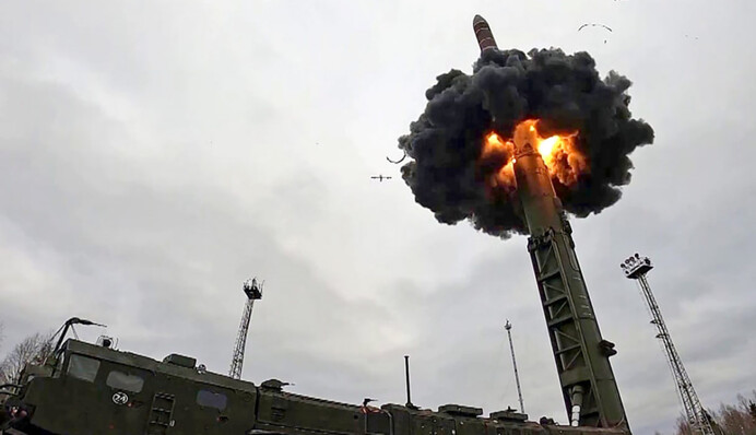 ”39% россиян за ядерное оружие против украинцев. Это край”: военный призвал украинцев к радикальным мерам