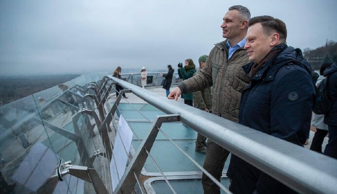 Киев и Вильнюс продолжат сотрудничество в экономике и в восстановлении Украины, - Виталий Кличко