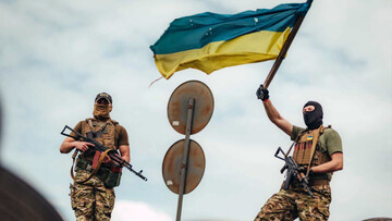 "Ледве не щотижня презентують нову програму завершення війни": воєнний історик пояснив, про що це свідчить