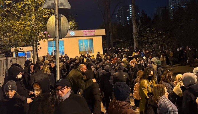 В Грузии на акции протеста задержан украинец