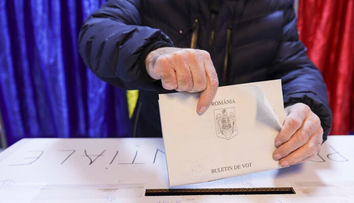 В Румынии отменили результаты первого тура президентских выборов