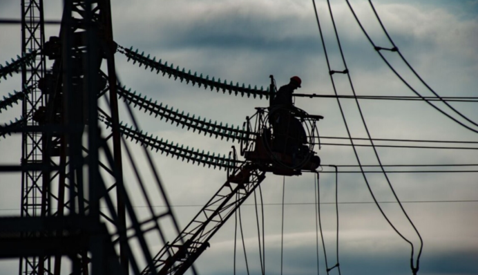 В «Укрэнерго» сообщили график отключений света на понедельник