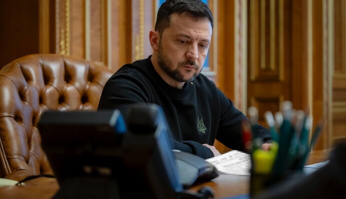 Зеленский: Режим Асада упал, потому что вся боеспособная армия РФ находится в Украине