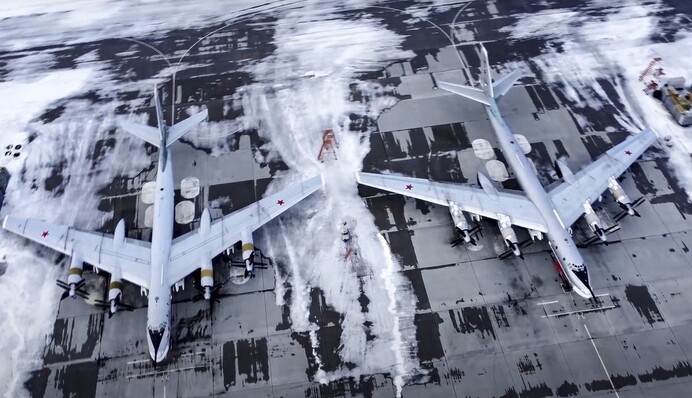 Дроны атаковали аэродром в Саратовской области России