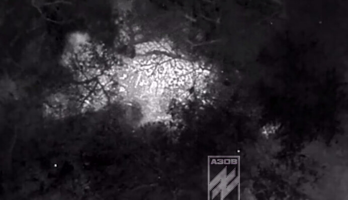 ”Азов” показал эффектные поражения россиян ударными дронами