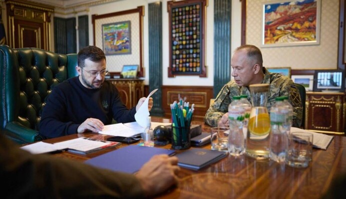 У росіян знову рекордні втрати: Зеленський заслухав доповідь Сирського
