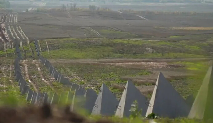 Партизаны исследовали фортификационные сооружения оккупантов на админгранице Крыма и Херсонской области