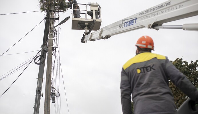 ДТЕК використовує всі доступні ресурси для відновлення після обстрілів - Тімченко для BBC