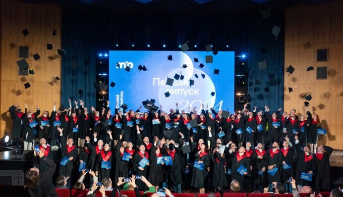 Метінвест Ахметова інвестував майже 600 мільйонів у розвиток освіти в Україні — Forbes