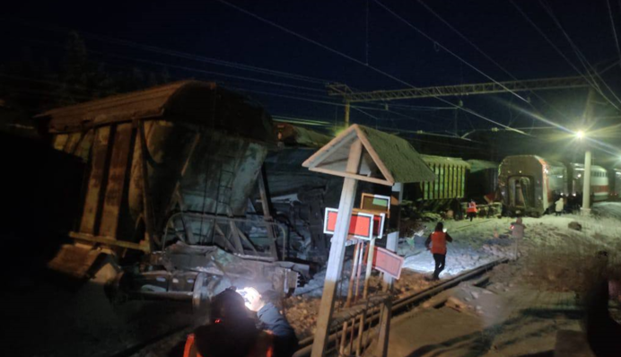 У Мурманську зіткнулися два потяги з понад 300 пасажирами: деталі