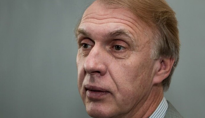 "Я забираю їх негайно!" Дипломат пояснив проблему з розміщенням миротворців в Україні