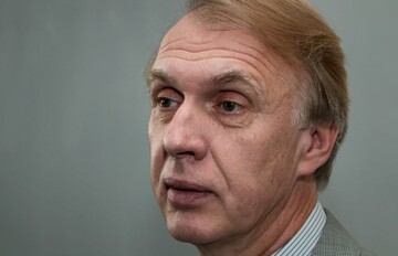 "Я забираю їх негайно!" Дипломат пояснив проблему з розміщенням миротворців в Україні