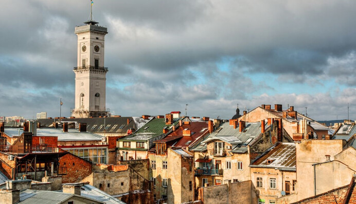 Запад Украины уже не лидер на рынке недвижимости: какие регионы вышли в ТОП