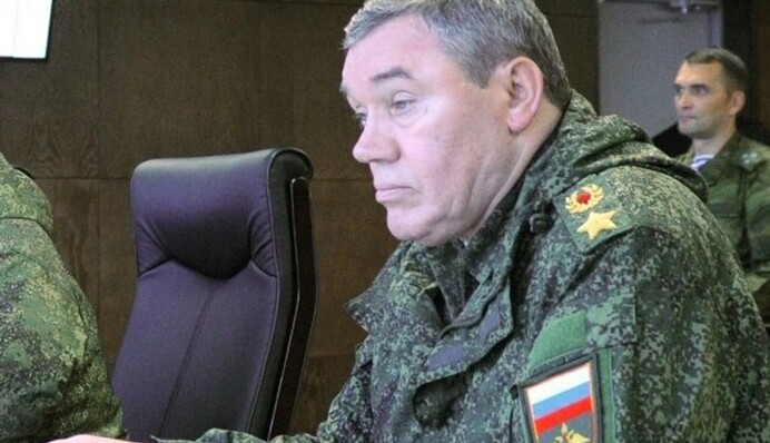 Путін такого завдання не ставив: голова генштабу Герасимов зробив цікаву заяву про Курщину