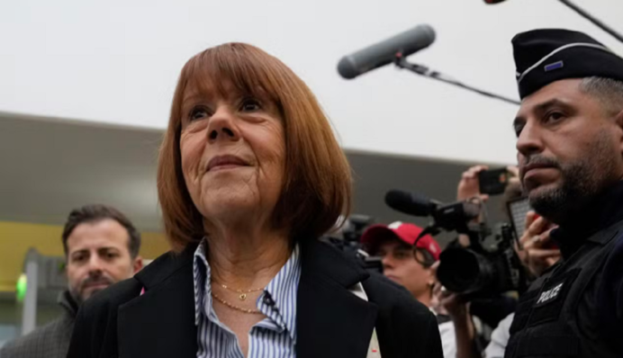 Суд вынес приговор французу, который устраивал изнасилования своей жены в течение 10 лет