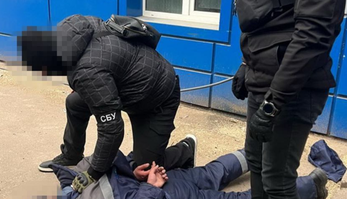 Помогал шпионить за кораблями ВСУ: предатель получил 15 лет тюрьмы