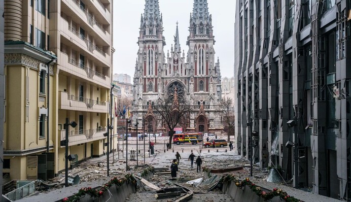 У Мінкульті розкрили дані про пошкодження Миколаївського костелу в Києві