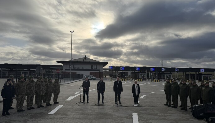 На кордоні з Польщею запрацював новий пункт пропуску