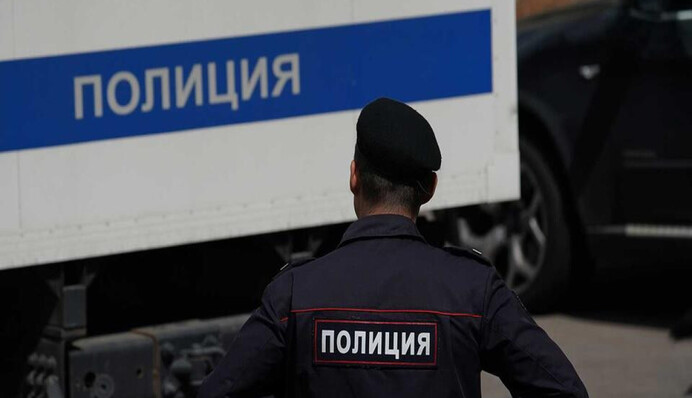 Хотели поджечь авто полиции: в РФ на пенсионерок завели дело о теракте