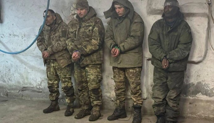 Дезертирство в РФ процветает даже в тылу - в ГУР показали огромный список