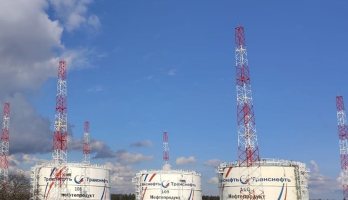 Россияне заявили об атаке дронов на станцию ​​по перекачке нефти 