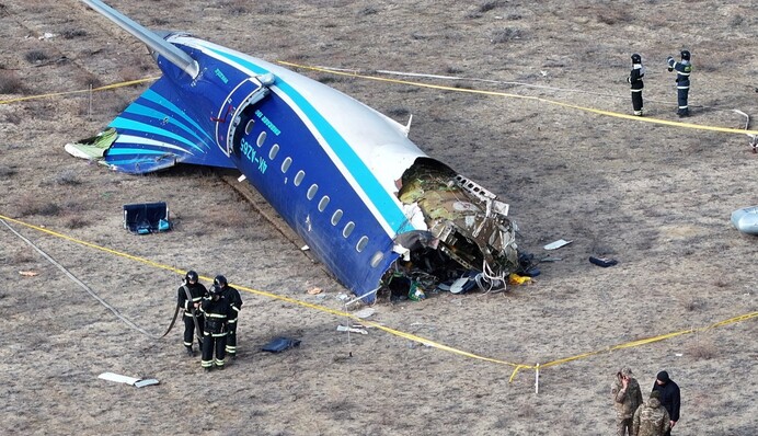 "РФ ответственна за трагедию": Зеленский о падении самолета Embraer 190