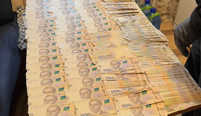 Заробляв на підлеглих: заступник командира 110 ОМБр отримав підозру