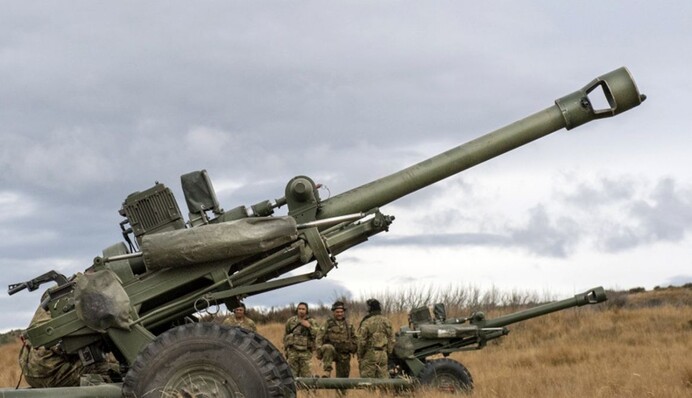 Оккупанты перебрасывают военную технику из Крыма в Херсонскую область