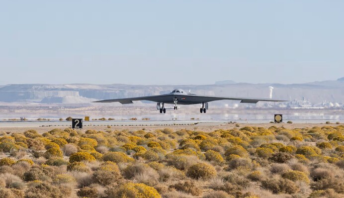 США уже тестируют  B-21 Raider - стратегические бомбардировщики нового поколения