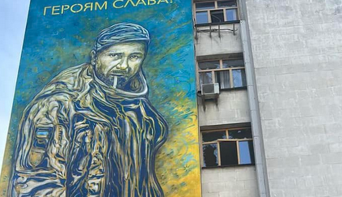 Атака РФ по Києву 1 січня: Стефанчук повідомив про пошкодження адмінбудівлі Ради