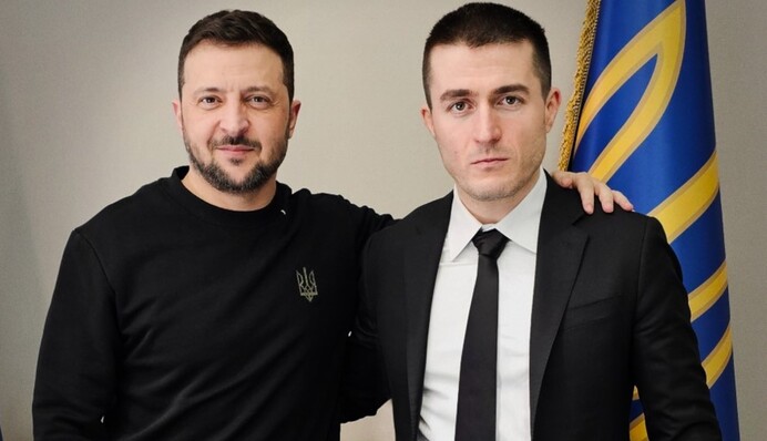 У Зеленского ответили на скандал вокруг русского языка в интервью исследователю Лексу Фридману