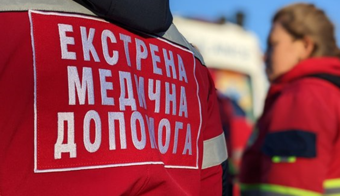 Шпиталізували з пораненнями: двоє малолітніх дітей підірвалися на вибухівці на Донеччині