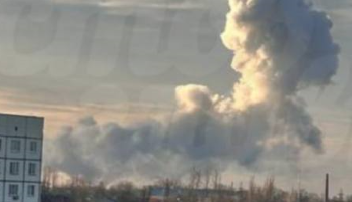 Над хімзаводом під Ростовом видніється дим: що відомо