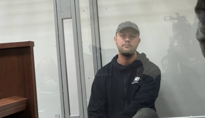 Публічно пішов у СЗЧ: Гнезділову продовжили запобіжний захід