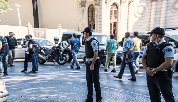 В Турции задержаны несколько десятков сторонников запрещенных партий