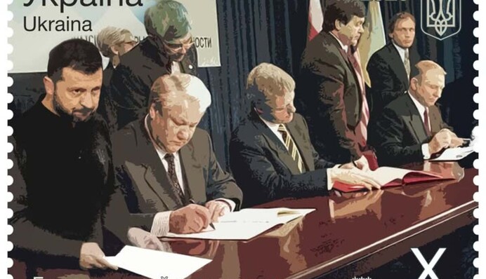 «Укрпочта» думает над продолжением серии марок - вдохновились интервью Зеленского с Фридманом