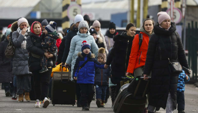 В РФ беженцы с Донбасса донатят на ВСУ, - перехват ГУР