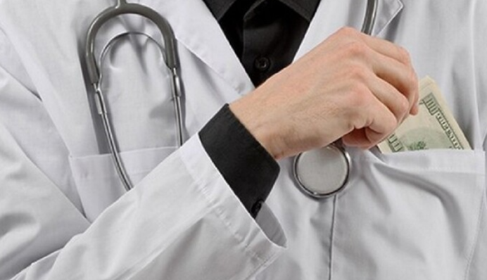 Відстрочка за $2 тисячі: у Львові затримали голову ВЛК